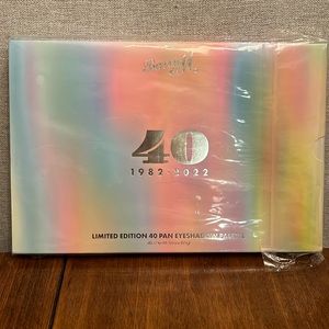 Barry M’s Limited Edition 40 shade eyeshadow palette